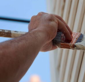 What Impacts the Total Cost of a Painting Project in Coquitlam